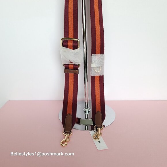 COACH Strap in Webbing Fabric with Dog-Leash Clip- Wine multi⭐ - Picture 8 of 14